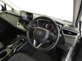 視界も広々で見晴らしの良い運転しやすいコックピットです。