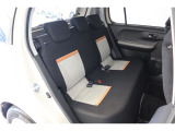 ■車内クリーニング■専門スタッフが見えないところまで徹底洗浄!車内のニオイもリフレッシュ!目に見えないところまで美しくがモットーです。だから、当店の中古車は内装にも自信があります!