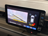 バックギアに入れるだけで自動でリヤカメラに切り替わります!車庫入れやバックが苦手な方にオススメ!