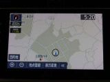 ナビゲーション付き。タッチパネル式で使いやすく、お出かけもラクラクです。