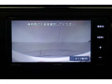 バックモニターは車庫入れの強い味方。 車は構造上、死角がたくさん。後退時の死角をチェックするために便利ですよ。 ただし、バックは目視で確認する事が重要ですよ。