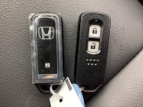便利なスマートキー2個付きです。