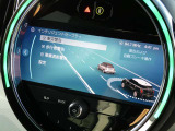 衝突被害軽減ブレーキ搭載!衝突の可能性がある場合、警告音が鳴り、ブレーキが作動します!