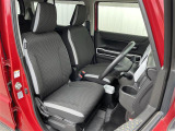 ◆1列目シート◆◆内装の除菌消臭◆車内の細菌やカビを除去しニオイの元となる菌の抑制をします。様々な物質に直接反応して酸化・分解します!納車前クリーニングの人気の一つです!
