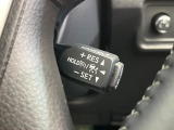 【レーダークルーズコントロール】高速道路での長距離走行が楽に!!自動で速度を保つクルーズコントロールが、衝突軽減システムと連携し、前方の車両を感知して車間を保つように速度調節してくれます!!