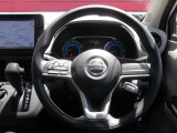 全国販売可能です。日産の整備士が車検整備や法定点検を行っておりますので安心してお乗りいただけます。また1年間の保証付で保証整備は全国の日産系ディーラーで受けていただけます。