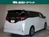 色は人気のプラチナホワイトパールマイカです。