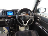 見通しのよいすっきりとした視界で、誰でも運転しやすいです。運転のしやすさは疲れにくさにも繋がりますよ♪