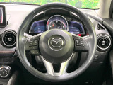 【純正革巻きステアリング】上質な革を使用することで、手にしっかり馴染みとても運転しやすいハンドルです♪