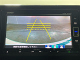 【バックモニター】後ろのカメラの映像をモニターに映し出すことができます!後方の見えない死角や、障害物との距離感をしっかり確認することができます!駐車が苦手な方におすすめです。