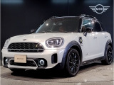 ☆MINI クロスオーバー・カントリーマン専門店☆!クロスオーバー・カントリーマンを買うなら箕面店です!!クロスオーバー・カントリーマンをご検討頂く際は一度箕面店にご相談下さい!