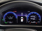 機能的で見やすいメーターです。