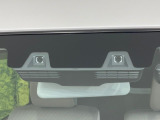 【スズキ セーフティサポート】走行中に前方の車両等を認識し、衝突しそうな時は警報とブレーキで衝突回避と被害軽減をアシスト。より安全にドライブをお楽しみいただけます。