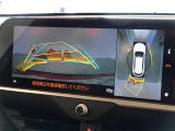 バックガイドモニターを装備しています、車庫入れもラクラクです。パノラミックビューモニターを搭載しています、上からの画像も表示されます。