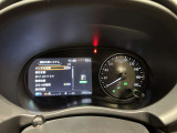 メーター内のディスプレイには運転をサポートするさまざまな情報を表示
