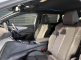 内装:車両の状態やシートのよれ等、お気付きの箇所がございましたらお写真にてお送り致しますのでお気軽にお申し付けくださいませ