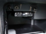 【ETC装備車】高速道路の料金所で慌てて小銭を探すことも無くなります。料金所もスイスイと通過!☆ETCカードの作成も当社におまかせくださいね☆※セットアップ費用は別途申し受けます