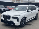 【GLIONグループ GSQUARE】の車輌をご覧頂き、誠にありがとうございます。お客様にピッタリなお車を弊社スタッフがご案内させて頂きます。