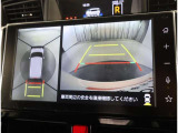 バックガイドモニターで、後方を確認しながら安心して駐車することができます。運転初心者も熟練者も必須の機能ですよ!