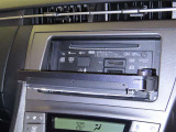 CD、DVDの再生ができます。