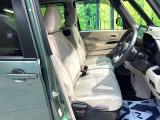 運転席シート廻りは使用感も少なく、良好な状態となっています。丁寧に使われていたことがよくわかりますね。