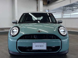 全てのMINIに全国のMINI正規ディーラーでご利用いただける保証をお付けしてご納車させていただいております(一部特殊車両を除く)。