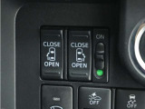 ◆両側電動スライドドア◆狭い駐車場でも乗り降りが楽々♪お子様が隣の車にドアを当ててしまう心配もございません!小さなお子様連れの方もこれで安心。