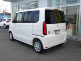 大きなキズ・ヘコミも無いお車です!