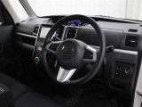 運転席廻りです。