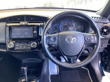クルーズコントロール装備。高速道路などで、運転をより快適にします。
