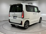 自動車保険・JAFも取り扱っております。また、お客様のご希望で保証延長(有償・一部の車種では取り扱いできません)もご準備しております。