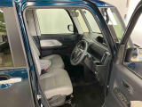 たとえばダイハツのお店にある、たくさんのスマアシ搭載車は、正常に作動する事をしっかり確認します。