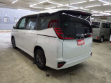 オートエムワンには多数車種様々な在庫がございます。きっとお気に入りの1台に出会えるはずです!