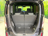 普段のお買い物や通勤、送迎等に十分な荷室スペースを確保しております。セカンドシートを倒すと、大きな荷物の積載も可能です♪