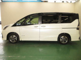 メーカー系ディーラーの中古車なので、ワイド保証{1年間走行距離無制限}日本全国の日産のお店でアフターサービスが受けられます。