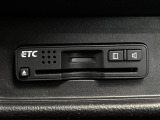 【ETC】高速道路の料金所をストレスなく通過!話題のスポットやサービスエリアに多い「スマートIC」利用時は必須のアイテムです。当店でセットアップを実施、ご納車当日からすぐにご利用いただけます!