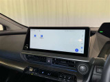 ディスプレイオーディオを装備。スマホとクルマをつなぐことで、これまでのナビに加えて、いろんなサービスが楽しめます。