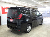 車内もキレイで嫌なニオイもありません。