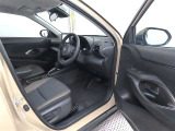 【禁煙車の定義】当店の定義・・・☆タバコ臭くない事☆コゲがない事☆灰皿等の喫煙器具が未使用の事 以上3項目をクリアした場合【禁煙車】と表示します。(現状を表しています。過去の事は、断定できません。)