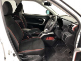 【運転席・助手席】です!実際お座りいただくのが分かりやすいと思いますので、ぜひお気軽にご来店ください♪状態もいいですよ☆