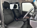運転席広々