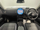 丸を基調としたMINI独特のデザインがとても魅力的です!!MINI NEXT成田(10:00から19:00月曜日定休・祝除)