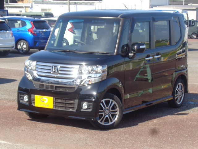 ホンダ N-BOXカスタム 