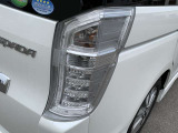 毎日全国の仕入れ先から厳選した車を仕入れております!プロの査定士の検査を受けた車を仕入れ、入庫後も社員が1台1台を走行チェックや状態確認・装備確認などを入念に行います。