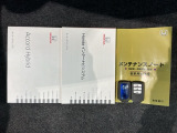 スマートキーは鍵をバッグに入れたままでもドアロックの開閉やエンジンのON・OFFができます。夜間や雨の日も鍵を探さなくて良いので便利です。
