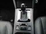 当社には、電動四輪スクーターも取扱いをしてます。歩くのが大変な方、運転免許証の更新をあきらめた方、ぜひ乗ってみて下さい。あなたの足になります。簡単運転、免許不要です。お問合せ番号は 0778-52-1246まで!