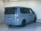 バックカメラが付いているのでバックでの車庫入れも安心です。