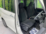運転席シート廻りは使用感も少なく、良好な状態となっています。丁寧に使われていたことがよくわかりますね。