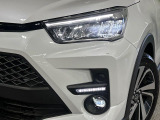【シーケンシャルターンランプ付きLEDヘッドライト】人気の『流れるウィンカー』付きのLEDヘッドライトを装備♪高級感はもちろん、点灯時は存在感たっぷりで他車からも認識されやすく安心です。