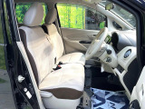 運転席シート廻りは使用感も少なく、良好な状態となっています。丁寧に使われていたことがよくわかりますね。